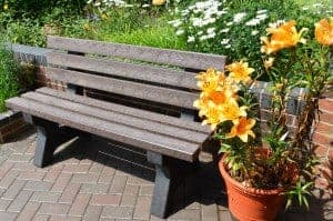 Recycled Peak seat with lilies