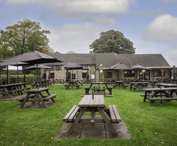 TDP recycled plastic picnic table in brown (3)