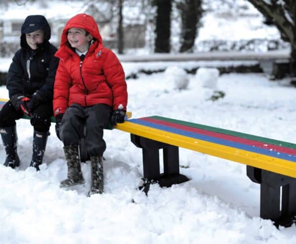 Toucan recycled plastic kids benchrecycled plastic Toucan in snow with kids