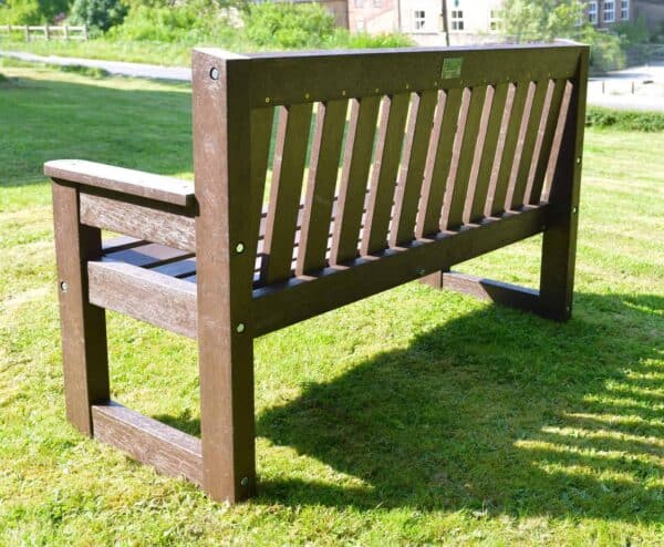 TDP's classic Recycled plastic outdoor Dale bench