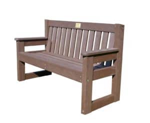 Dale recycled plastic bench with Plaque