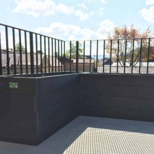 TDP Longwood Planter in Black