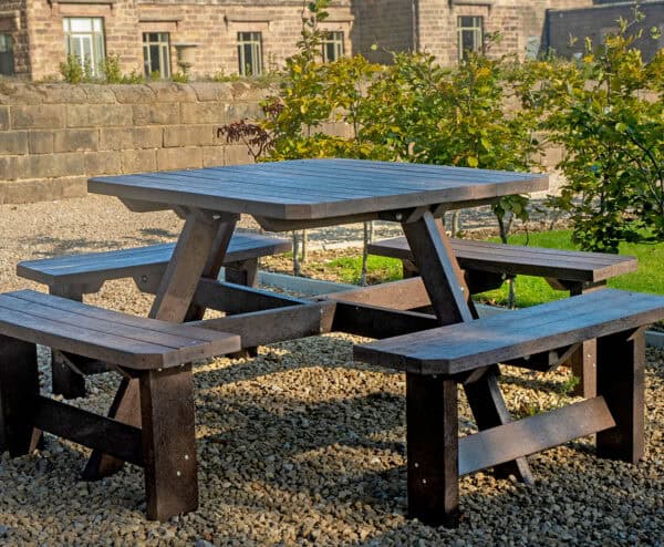 TDP Recycled Bradbourne Picnic table in brown (2)