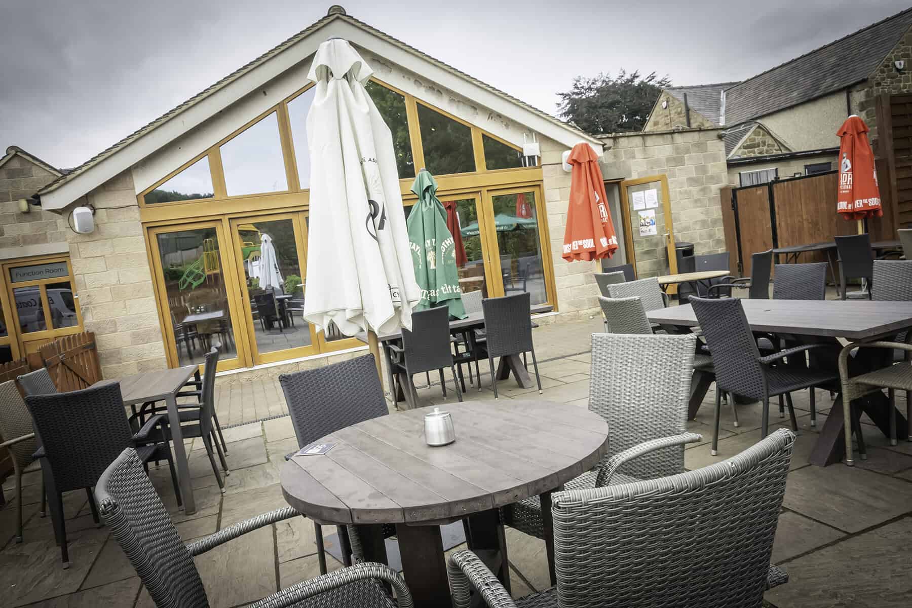 Lees Dining Table - Image 5