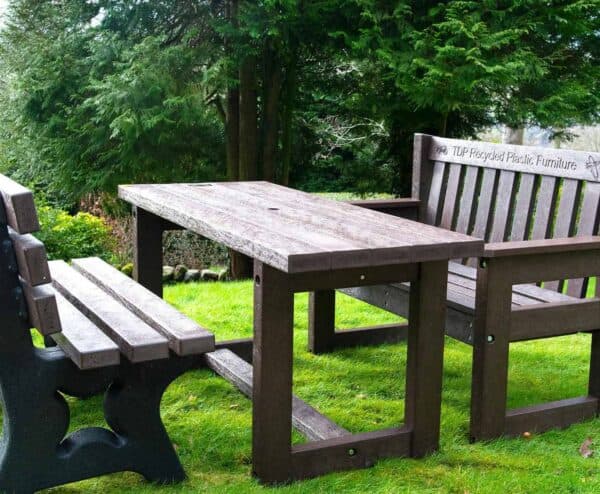 Denby table with Peak and Dale seat in brown
