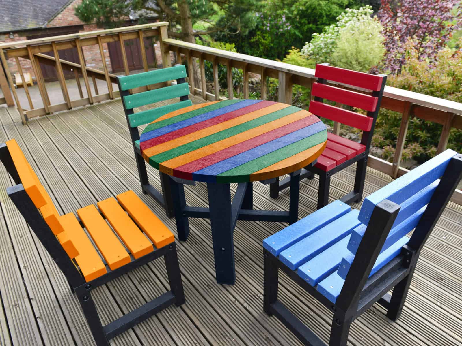 TDP Cromford Lees Outdoor Dining Set made from UK Recycled Plastic coloured in Rainforest style