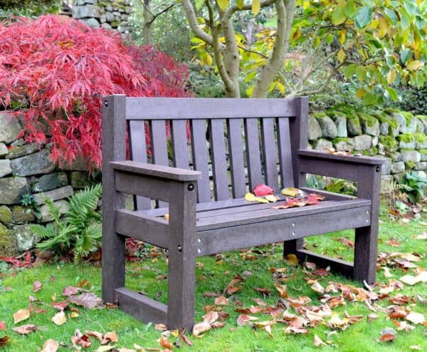 TDP 2-seater bench made from recycled plastic