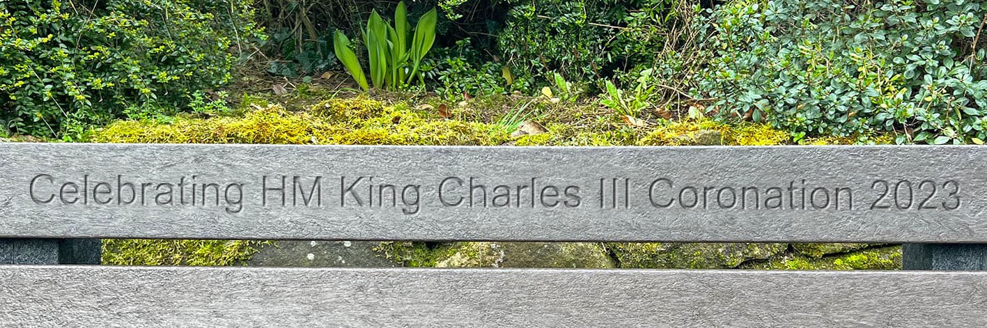 King Charles III Coronation Peak Bench with free engraving - Image 2