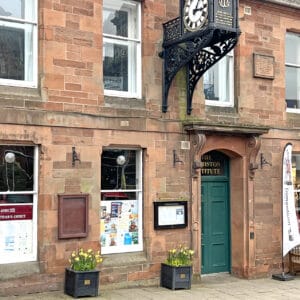 TDP Recycled Plastic Ipstone planters in Melrose, Scottish Boarders outside a council building