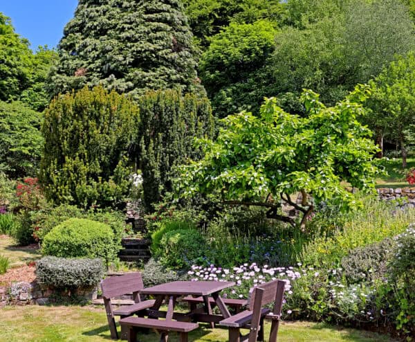 TDP Recycled Bakewell picnic table in brown with backrests