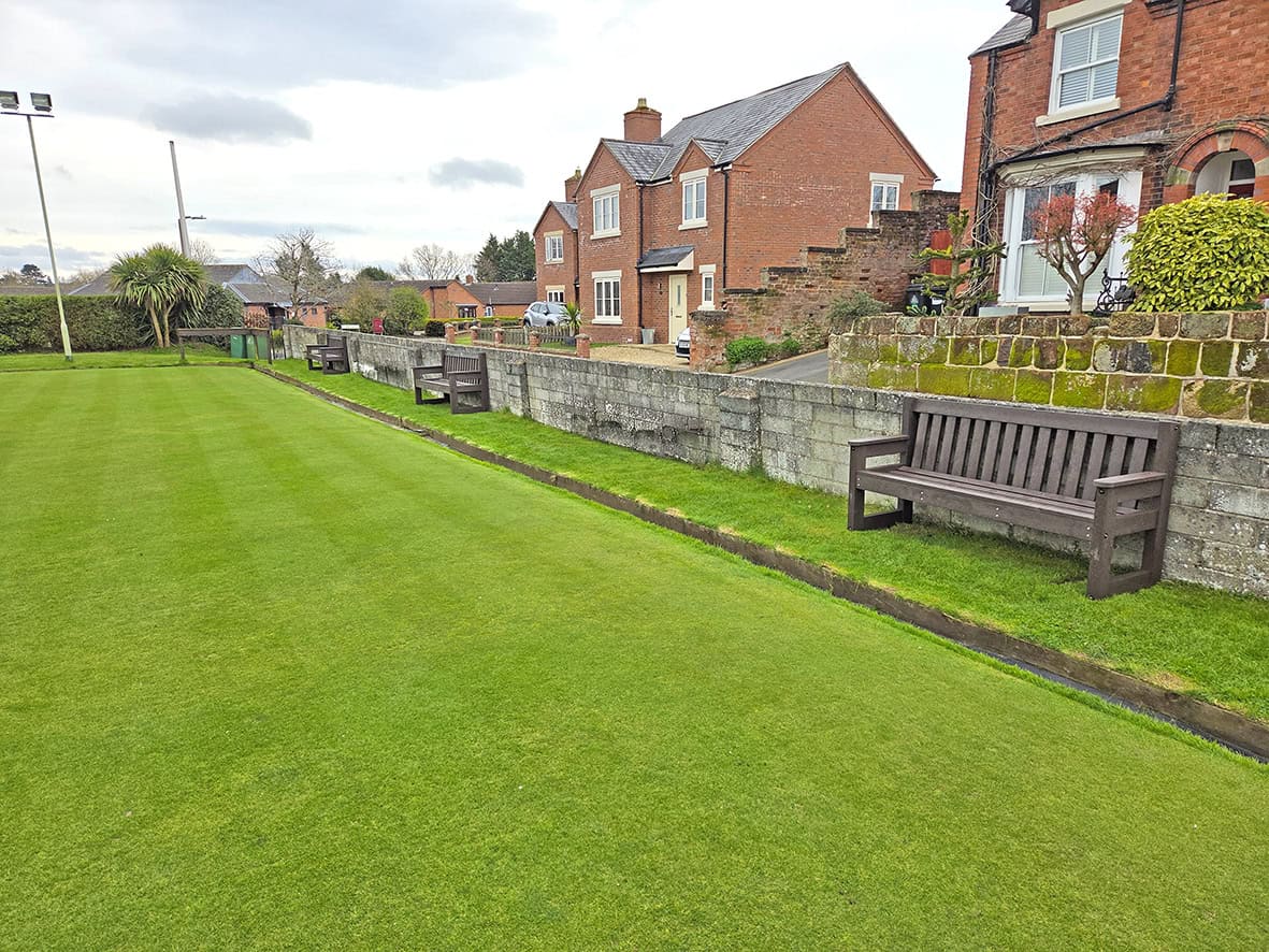 Dale benches at WEM USC bolws club